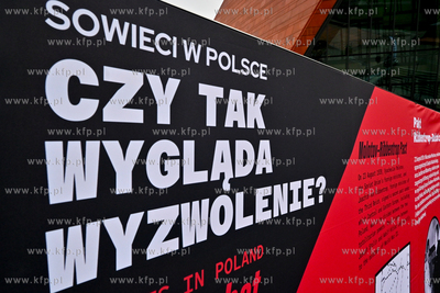 Wystawa plenerowa „Sowieci w Polsce. Czy tak wygląda...