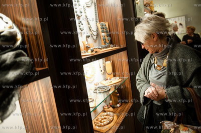 Gdansk. Manufaktura S&A w Muzeum Bursztynu. Tryptyk...