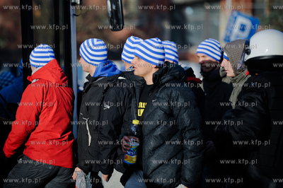 Transport kibicow Ruchu Chorzow, ktorzy przyjechali...