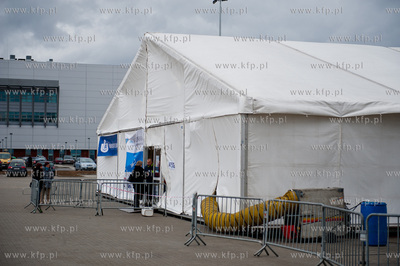 Uniwersytet Gdanski. Targi Akademia 2012 z powodu bardzo...