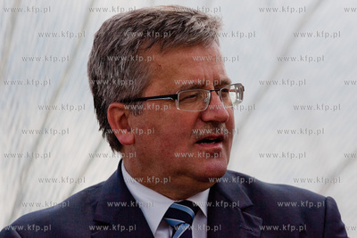 Sopot. Plaza przy Sopockim Klubie Zeglarskim. Ceremonia...