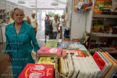 Plac Przyjaciol Sopotu. Festiwal Literacki Sopot. Targi...