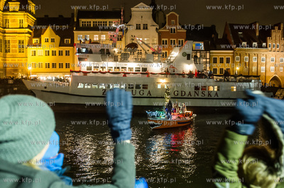 Gdańsk. Przywitanie Swietego Mikolaja oraz zapalenie...
