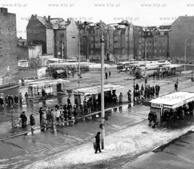 Dworzec autobusow miejskich na ul. Jana z Kolna w Gdansku....