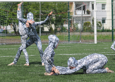 Rumia. Wystep zespolu tanecznego Spinki, podczas uroczystosci...