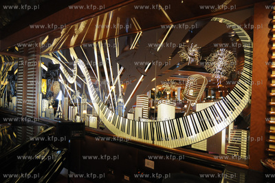 Wnetrza wycieczkowska Emerald Princess.
21.08.2009
fot....