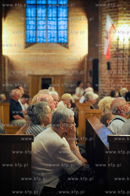 Gdansk. Bazylika sw Brygidy. Msza sw  w intencji zmarlego...