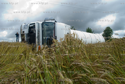W podslupskiej miejscowosci Saborze, na drodze krajowej...