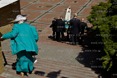 Procesja Bozego Ciala parafii sw. Maksymiliana Kolbe...