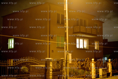 44-letni mezczyzna nie zyje, jego dwie corki w wieku...