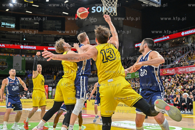 Ergo Arena. 46. Derby Trójmiasta w koszykówce. Energa...