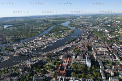 Szczecin z lotu ptaka. 13.05.2009r fot. Kacper Kowalski...