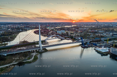 Gdansk, most wantowy. 16.04.2017 fot. Wojtek Jakubowski...