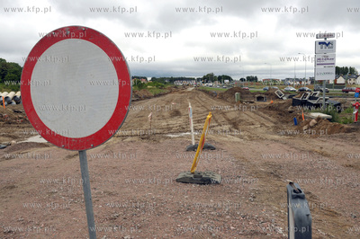 Budowa trasy WZ na ul. Kartuskiej w okolicach skrzyzowanie...