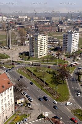 Gdansk. Widok z wiezowca zieleniak na plac Solidarnosci,...