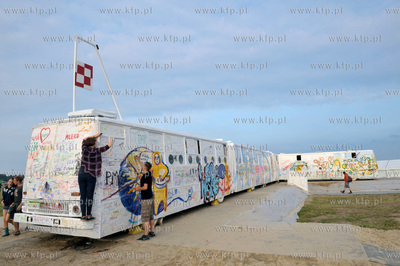 Heineken Open'er Festival w Gdyni. Instalacja Antek...