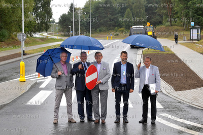 Otwarcie wezlow i dojazdow do przystanku PKM Jasien....