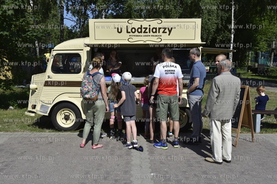 Gdańsk-Brzeźno. Food truck z lodami "U lodziarzy"...