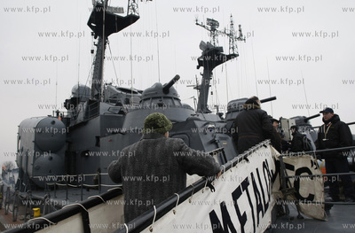 Gdansk. Okrety - ORP Metalowiec, ORP Rolnik i ORP Orkan...