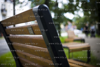 Gdańsk. Meble miejskie przy ul. Partyzantów.
18.07.2017
fot....