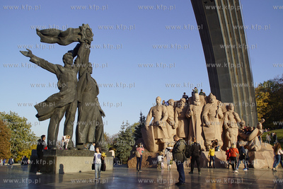 Pomnik Przyjaźni Narodów w Kijowie. 13.10.2019 fot....