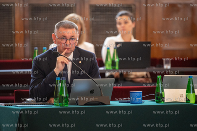 XIV sesja Rady Miasta Sopotu. Podczas sesji wręczono...