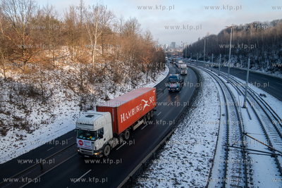 Aleja Armii Krajowej w Gdańsku. Protest przewoźniów...