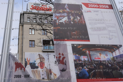 Gdańsk. Zniszczona wystawa dokumentująca relacje...