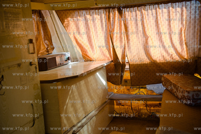 Gdansk. Nabrzeze Motlawy. Opuszczona, zdewastowana...