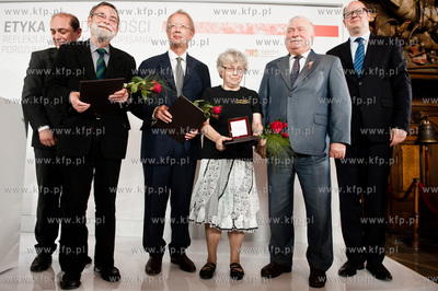 Gdansk. Dwor Artusa. Spotkanie pt Etyka solidarnosci...