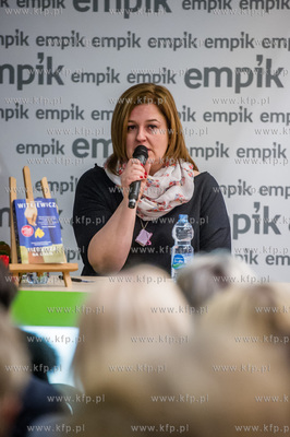 Gdansk. Salon Empik w C.H. Galeria Baltycka. Spotkanie...