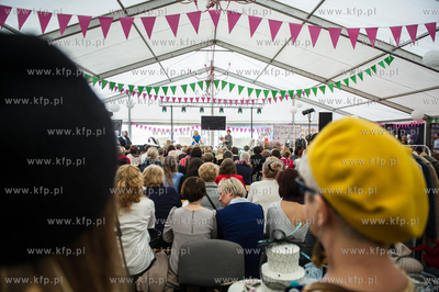 Sopot. Zatoka Sztuki. Festiwal Zatoka Kobiet. 
Nz...