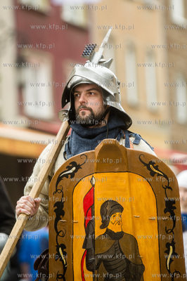 Gdansk. Swieto Miasta.  Parada Gdansczan - Wiwat Gdansk....