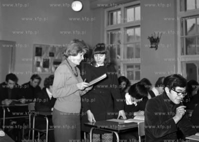 Lekcja w III LO w Gdańsku.
01.1970
0002839z_styczen1970
Fot....