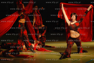 Rumia. Powiatowe Swieto Tanca. Uroczysta gala z okazji...