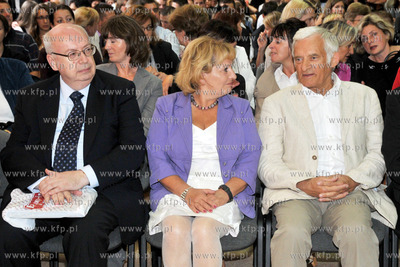 IIII L.O. w Gdyni. II edycja GDYNIA BUSINESS WEEK 2010...