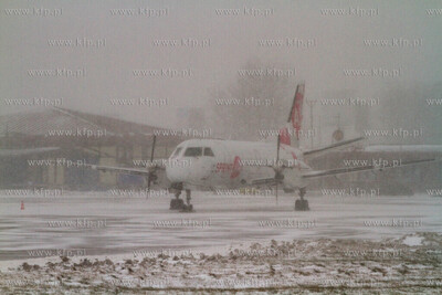 Gdansk, Rebiechowo. Akcja zima w Porcie Lotniczym Gdansk...