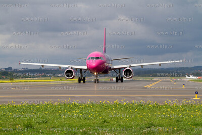 Rozbudowa Portu Lotniczeo Gdansk im Lecha Walesy.
Nz....