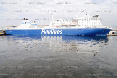 Prom FINNLADY operatora FINNLINES (Grimaldi Group)...