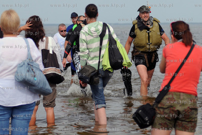 XII edycja Marszu Sledzia przez Zatoke Pucka na trasie...