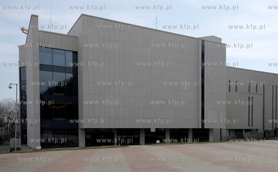 Zawieszenie wiechy na Teatrze Muzycznym w Gdyni. Nz....