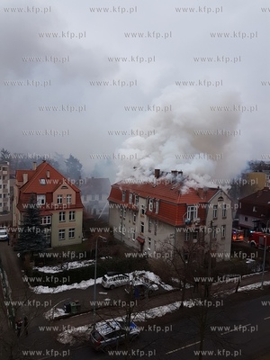 Gdańsk. Pożar domu na ul. Polanki w okolicy Okręgowego...