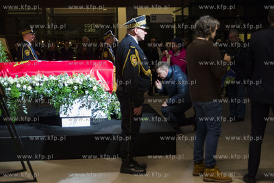 Gdańsk, Europejskie Centrum Solidarności. Przyjaciele...