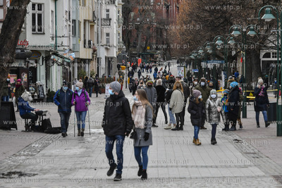 Sopot. Astronomiczna wiosna w Sopocie. 20.03.2021 fot....