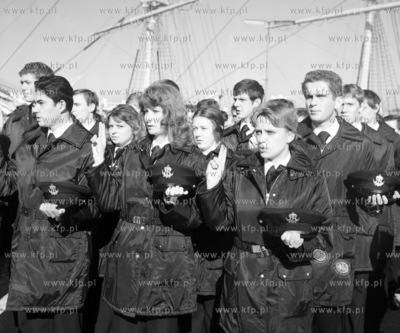 Slubowanie studentow Wyzszej Szkoly Morskiej z Gdyni....