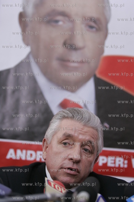 Gdansk, siedziba Samoobrony. Konferencja prasowa Andrzeja...