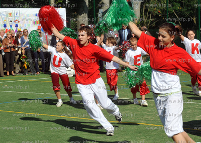 Gdansk. Przymorze. Otwarcie boiska wybudowanego w ramach...