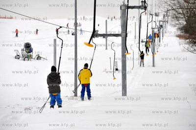 Stok narciarski w Przywidzu na Kaszubach. Na miejscu...