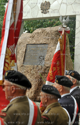 Uroczyste obchody 65. rocznicy zakonczenia II wojny...