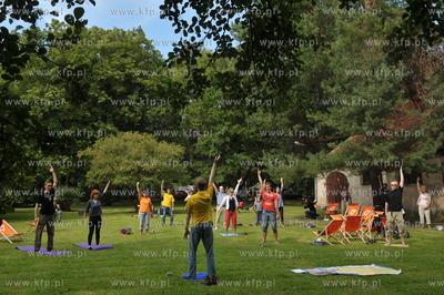 Gdansk Oliwa. Impreza Parkowanie czyli rozsmakuj sie...